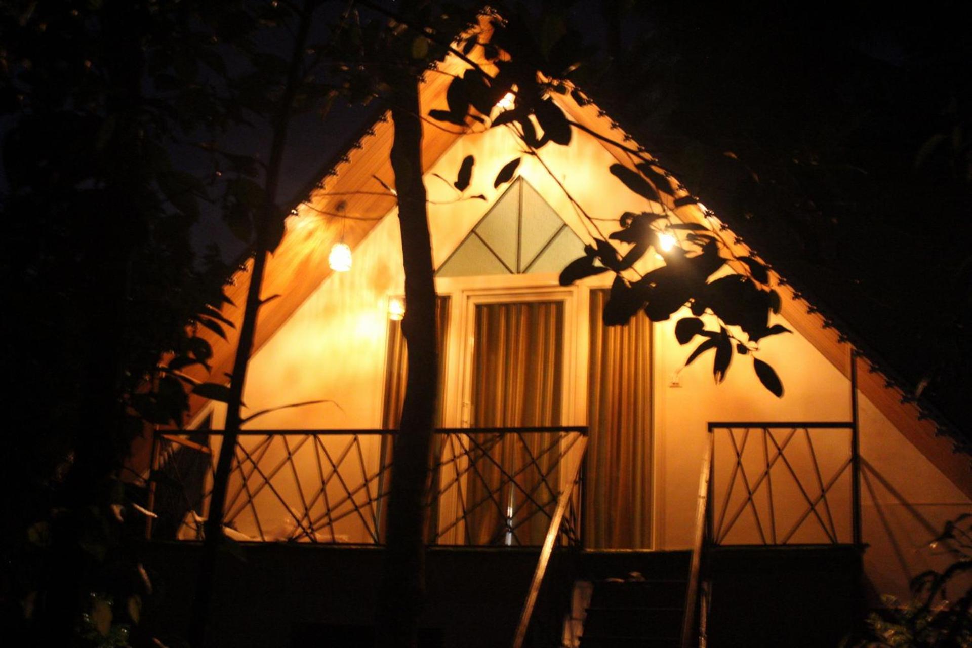 Wood Castle Munnar Guest House Exterior photo